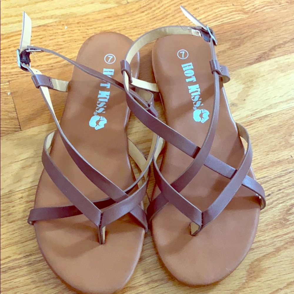 Women’s brown sandals
